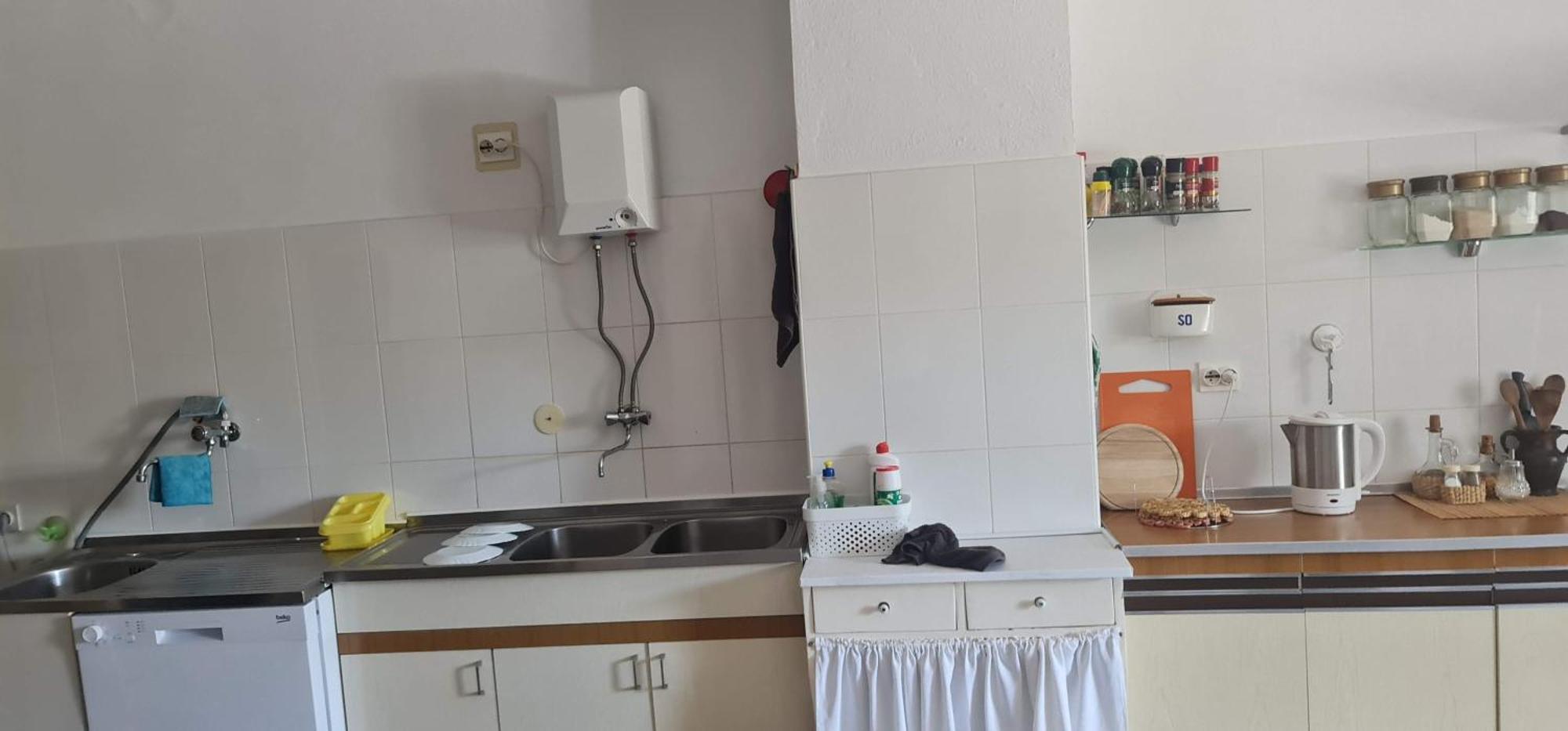 Guesthouse Lidija Сутиван Екстериор снимка