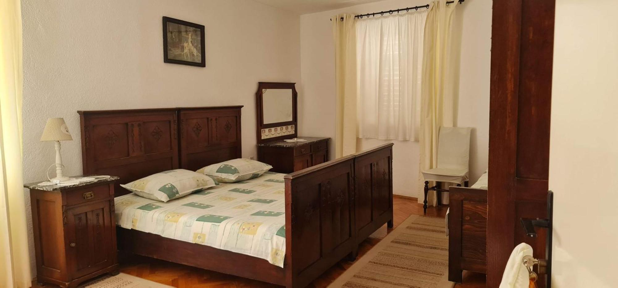 Guesthouse Lidija Сутиван Екстериор снимка