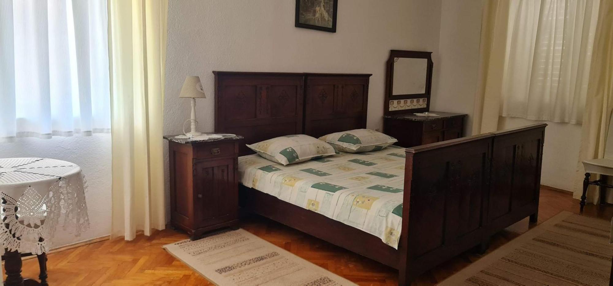 Guesthouse Lidija Сутиван Екстериор снимка