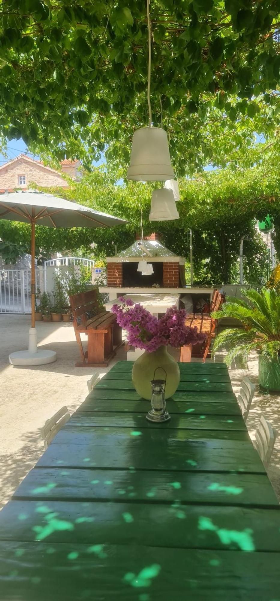Guesthouse Lidija Сутиван Екстериор снимка