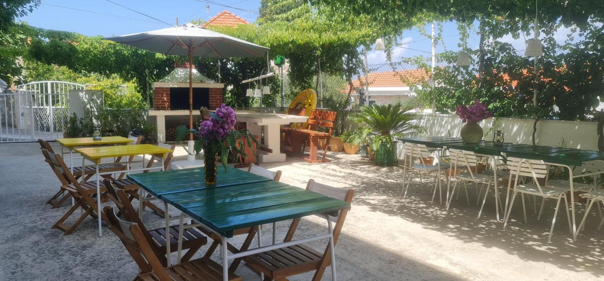 Guesthouse Lidija Сутиван Екстериор снимка