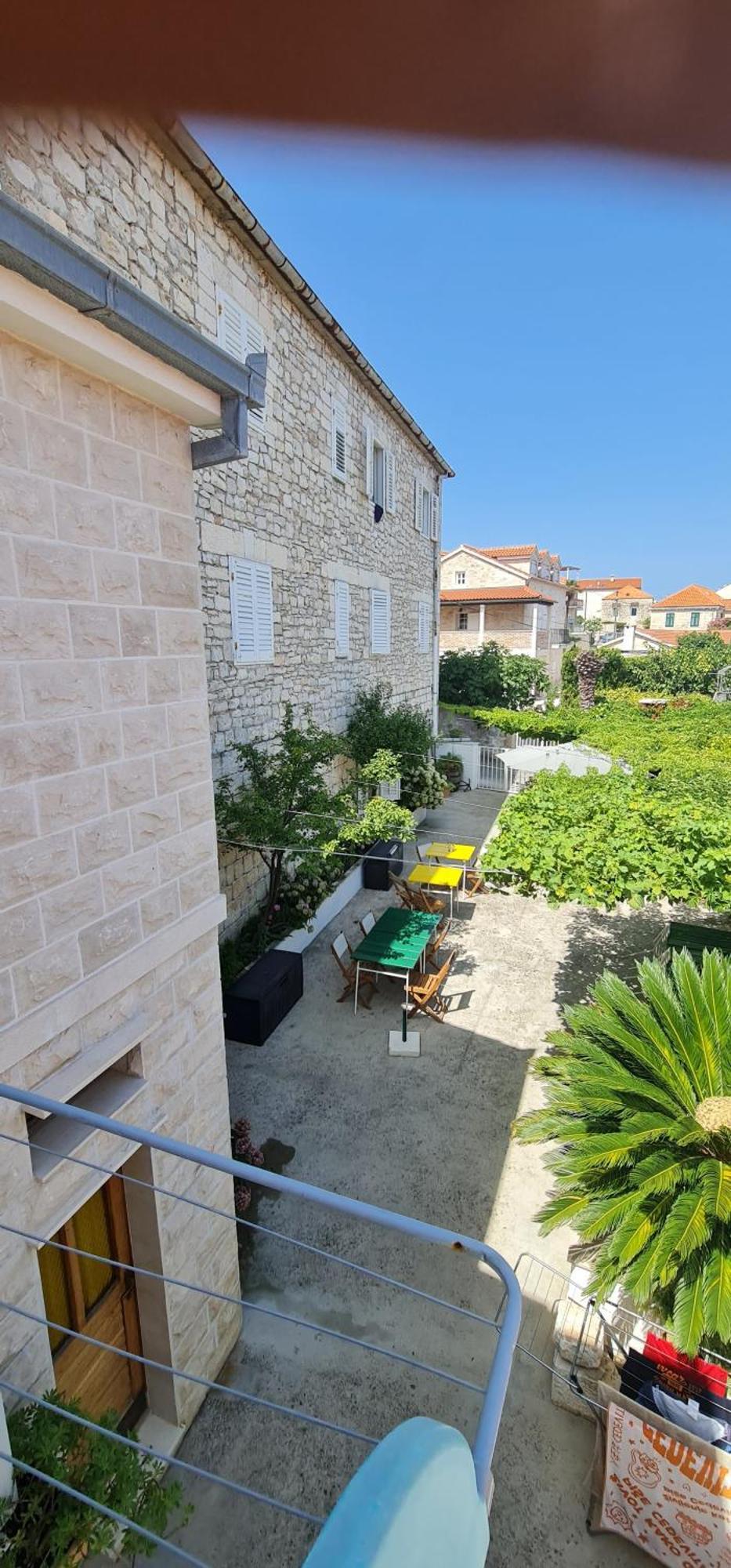 Guesthouse Lidija Сутиван Екстериор снимка
