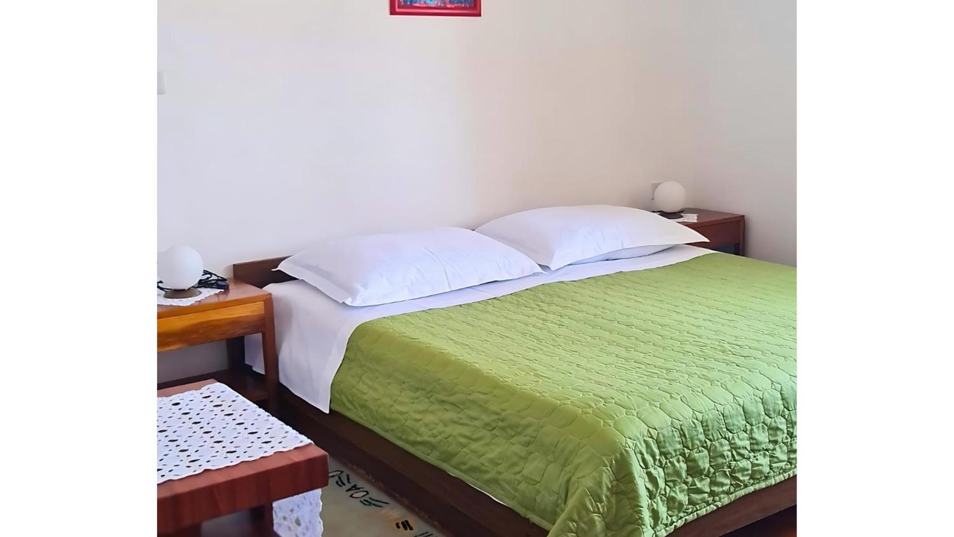 Guesthouse Lidija Сутиван Екстериор снимка